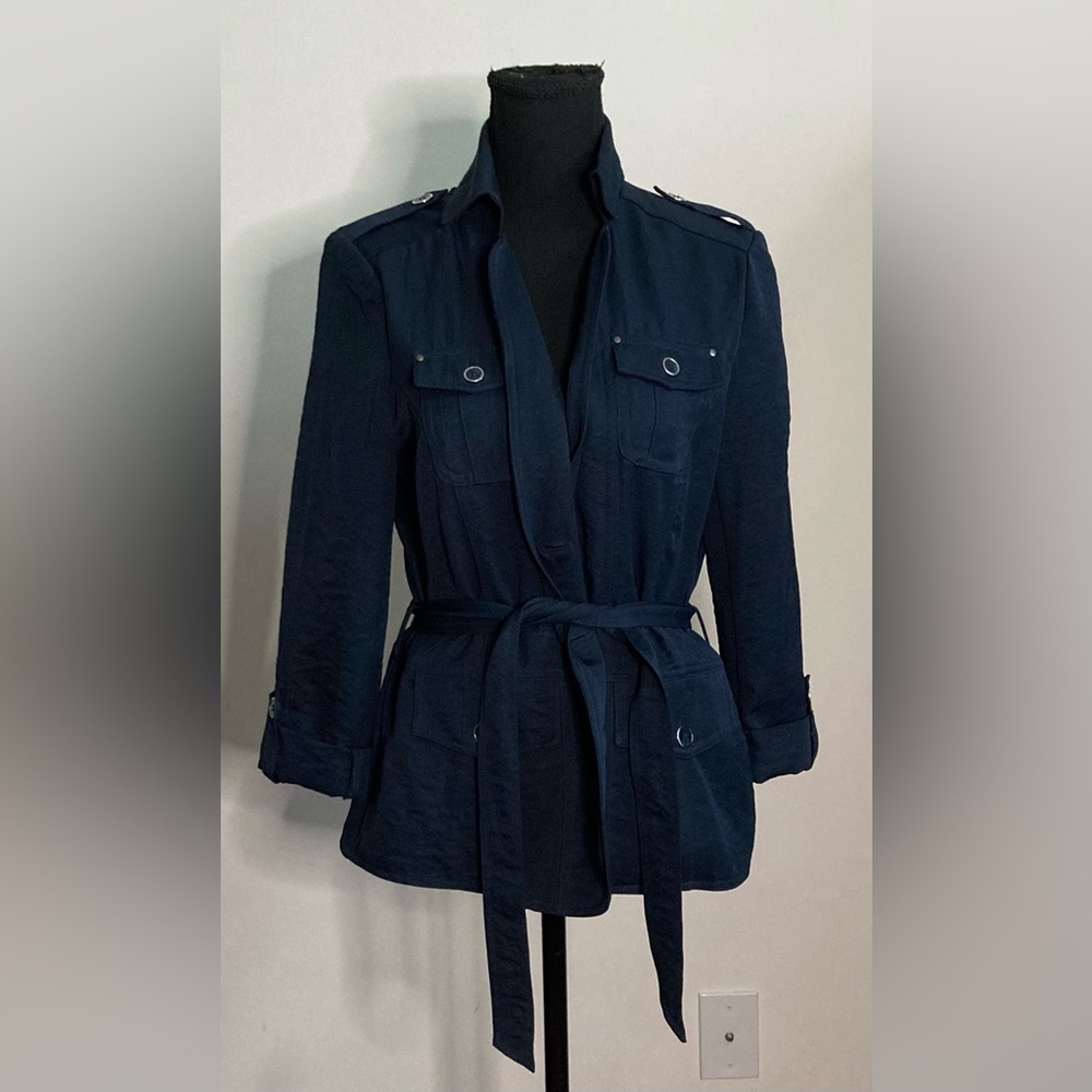 89th & Madison-‎ Navy blue cropped jacket Size S
